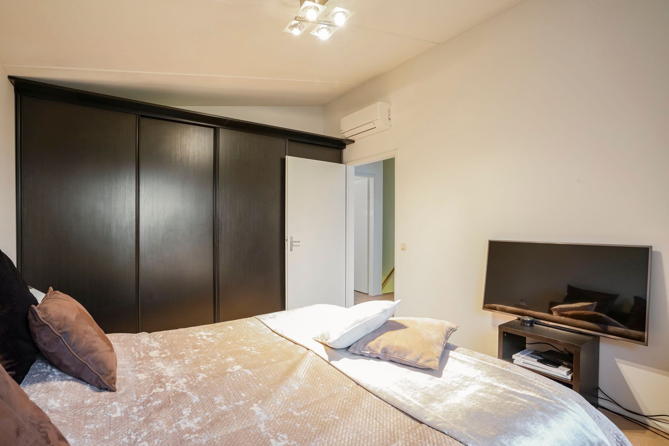 Photo 18 of Tjonger 3