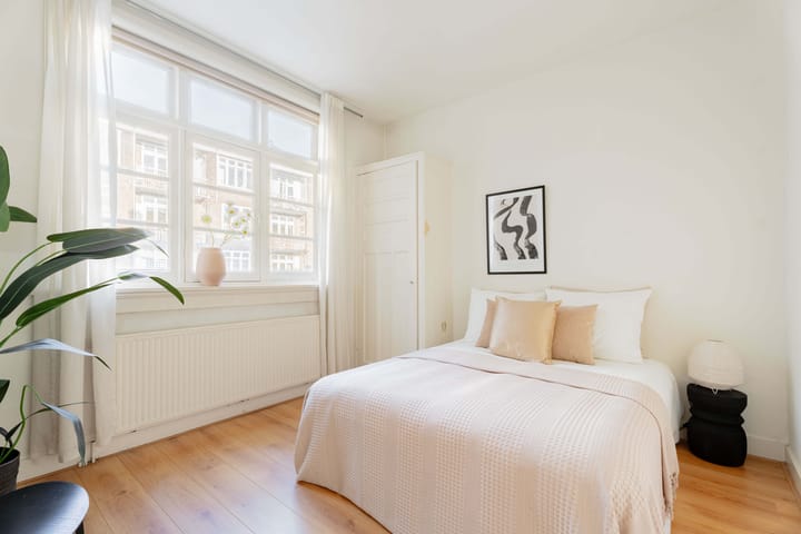 Photo 12 of Van Tuyll van Serooskerkenweg 162-2