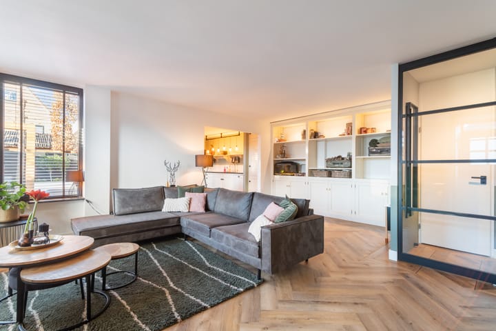 Foto 7 van Schokker 70