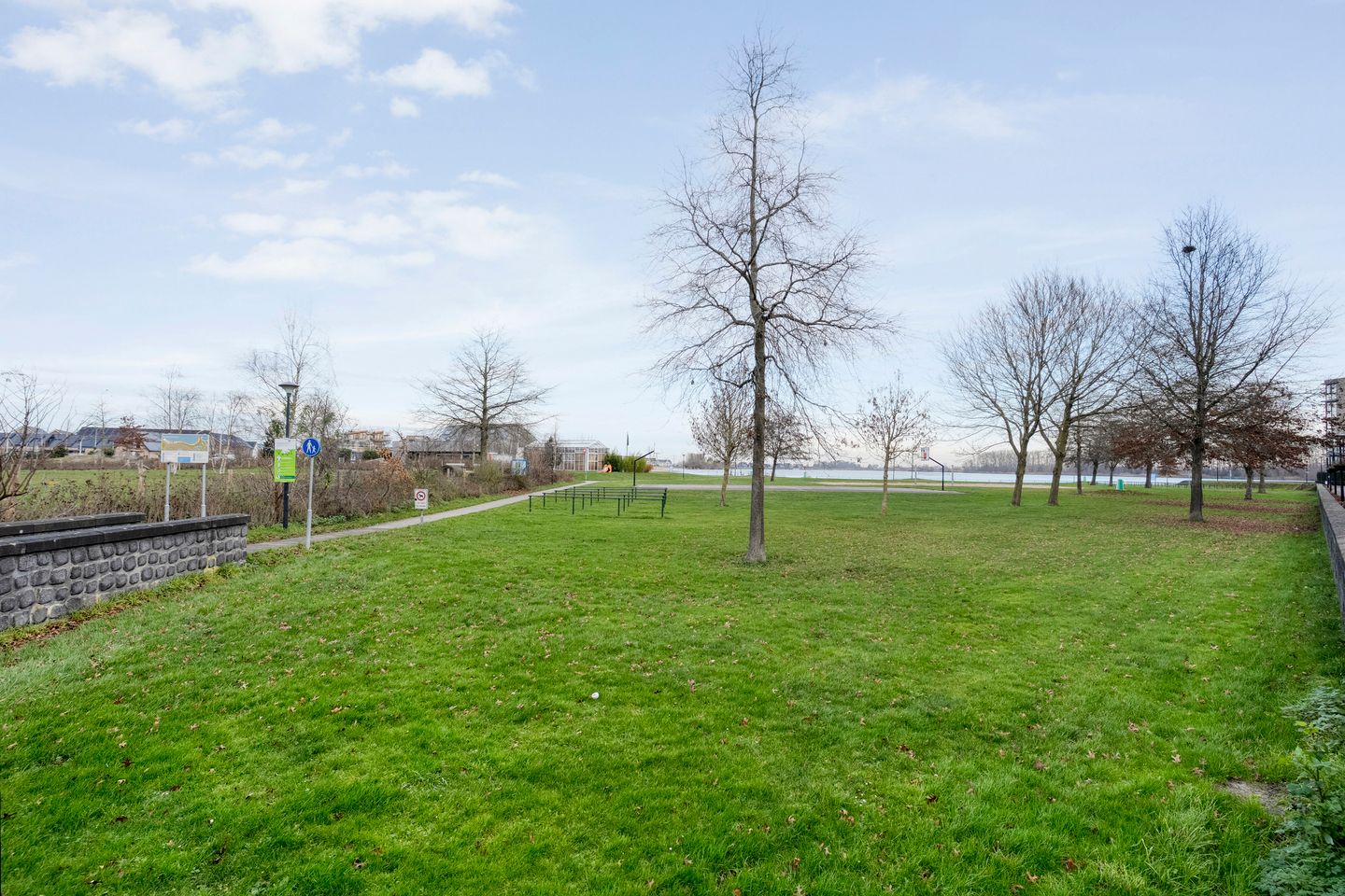 Foto 25 van Lisdodde 1