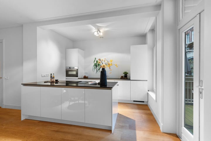 Foto 20 van Jacob van Lennepstraat 19-H