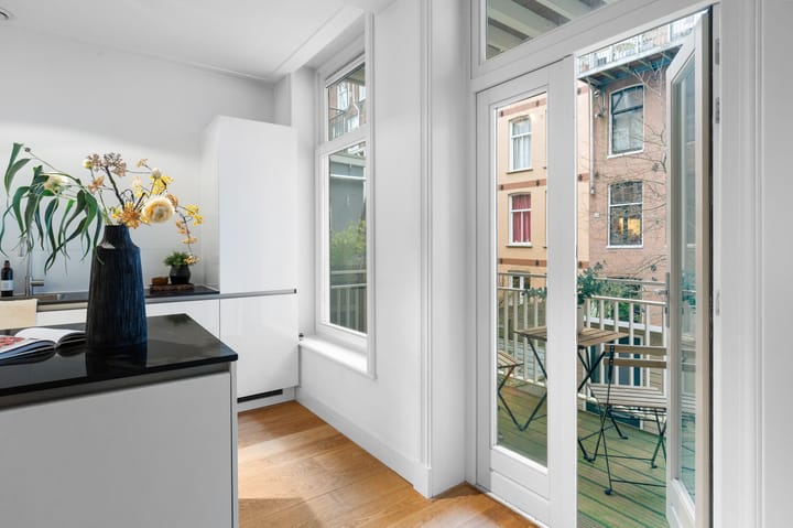 Foto 27 van Jacob van Lennepstraat 19-H