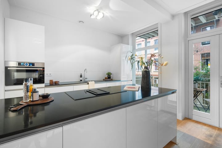 Foto 21 van Jacob van Lennepstraat 19-H