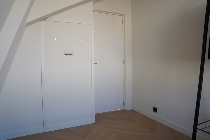 Foto 34 van Mr. P.C. Hennequinstraat 8