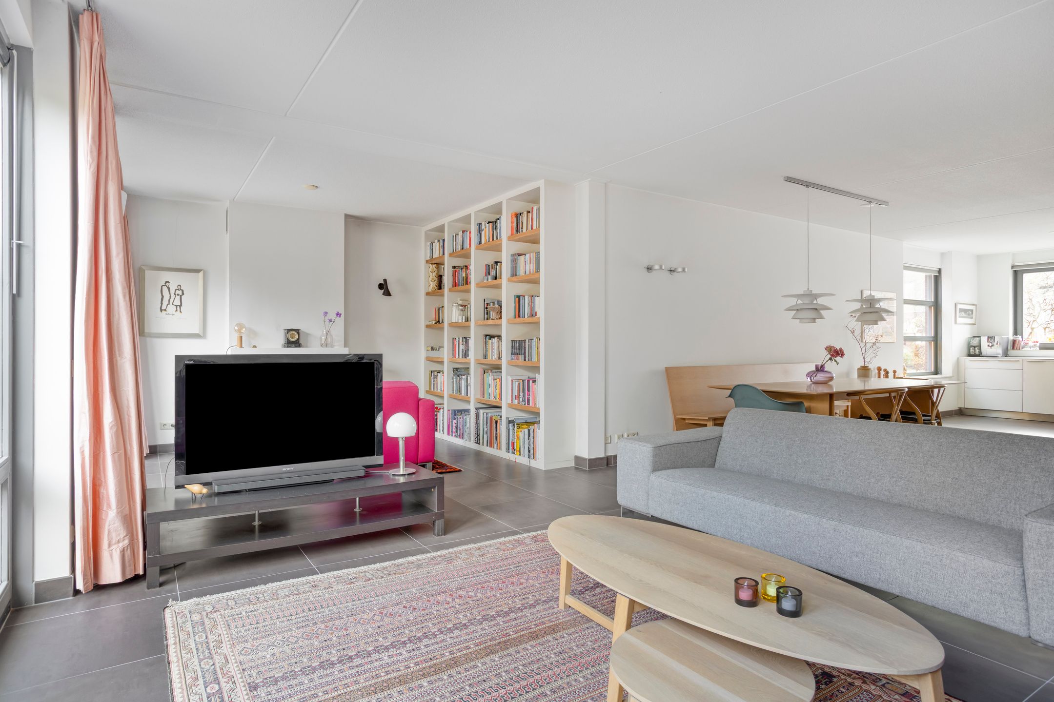 Photo 9 of Mgr.dr. H. Poelslaan 18