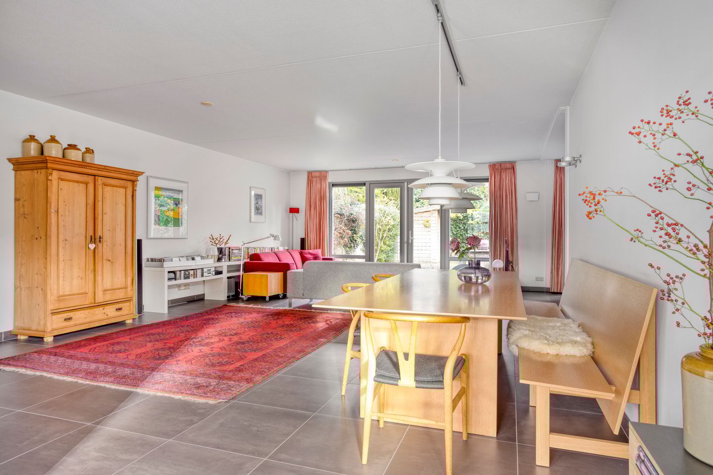 Photo 4 of Mgr.dr. H. Poelslaan 18