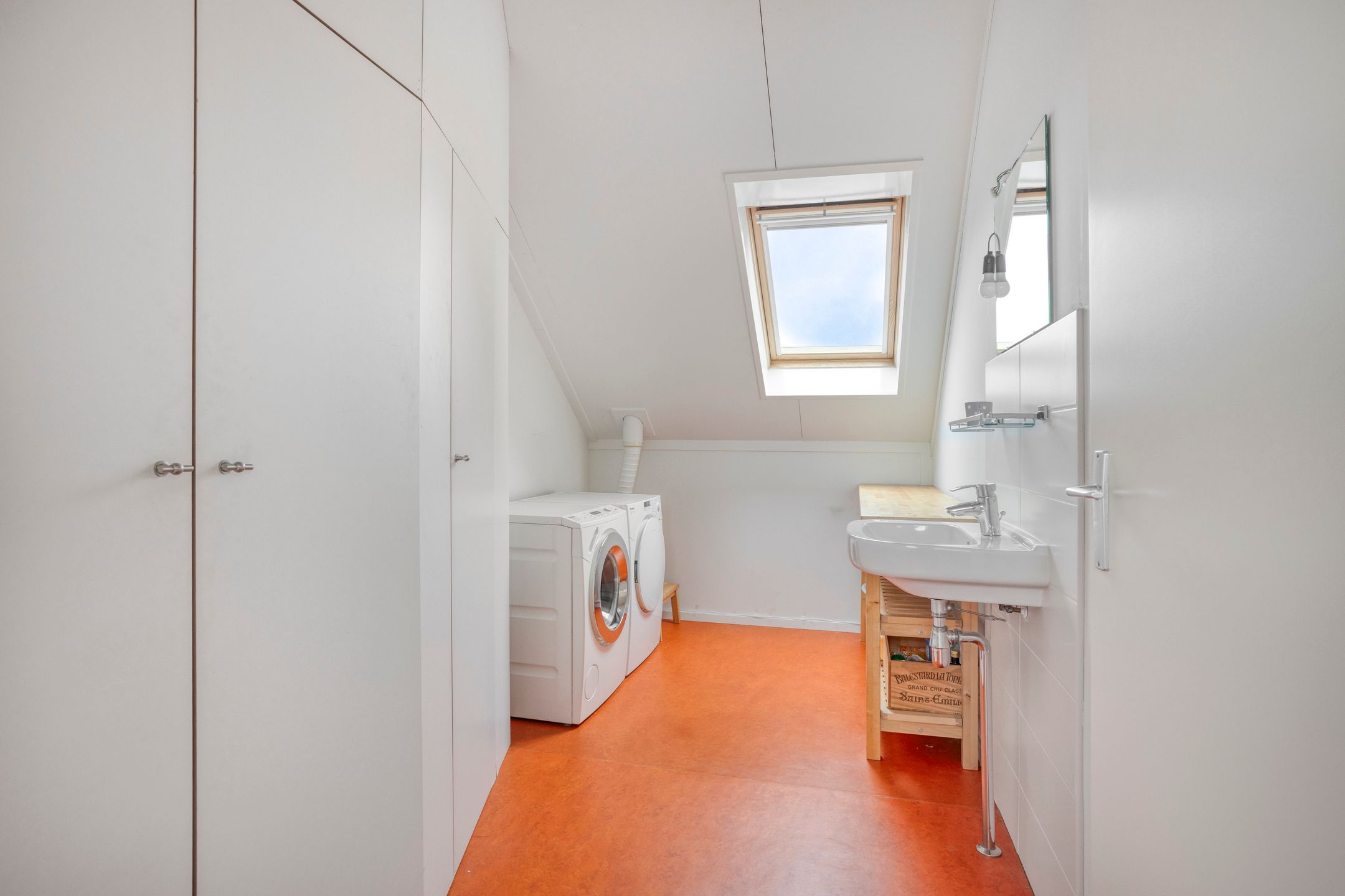 Photo 27 of Mgr.dr. H. Poelslaan 18