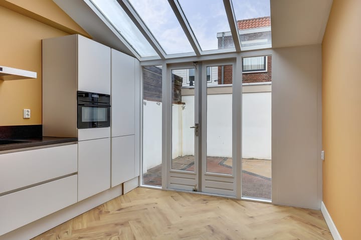 Foto 19 van Adrianastraat 12