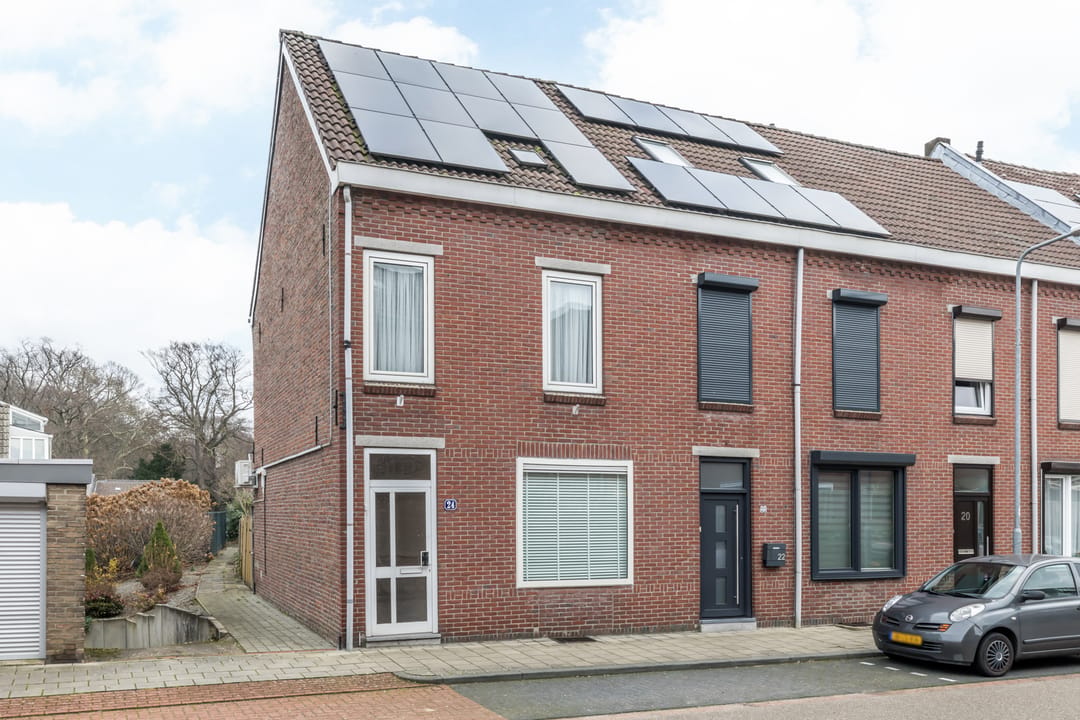 Photo 1 of Parallelstraat 24