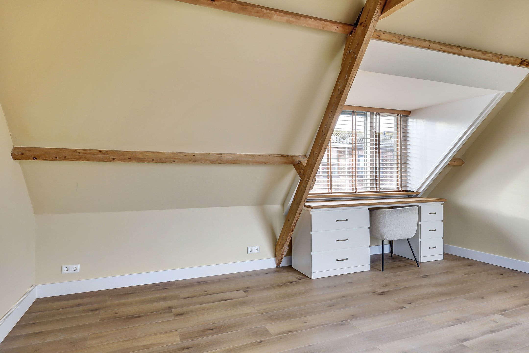 Foto 39 van Adrianastraat 12