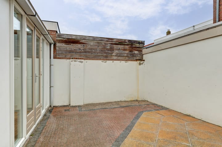 Foto 45 van Adrianastraat 12