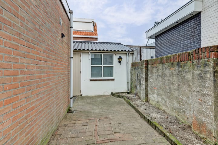 Foto 48 van Adrianastraat 12