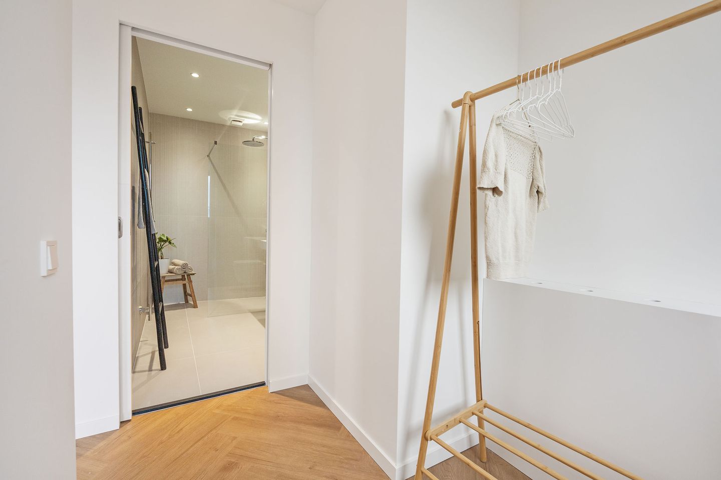 Foto 34 van Krijn Taconiskade 324