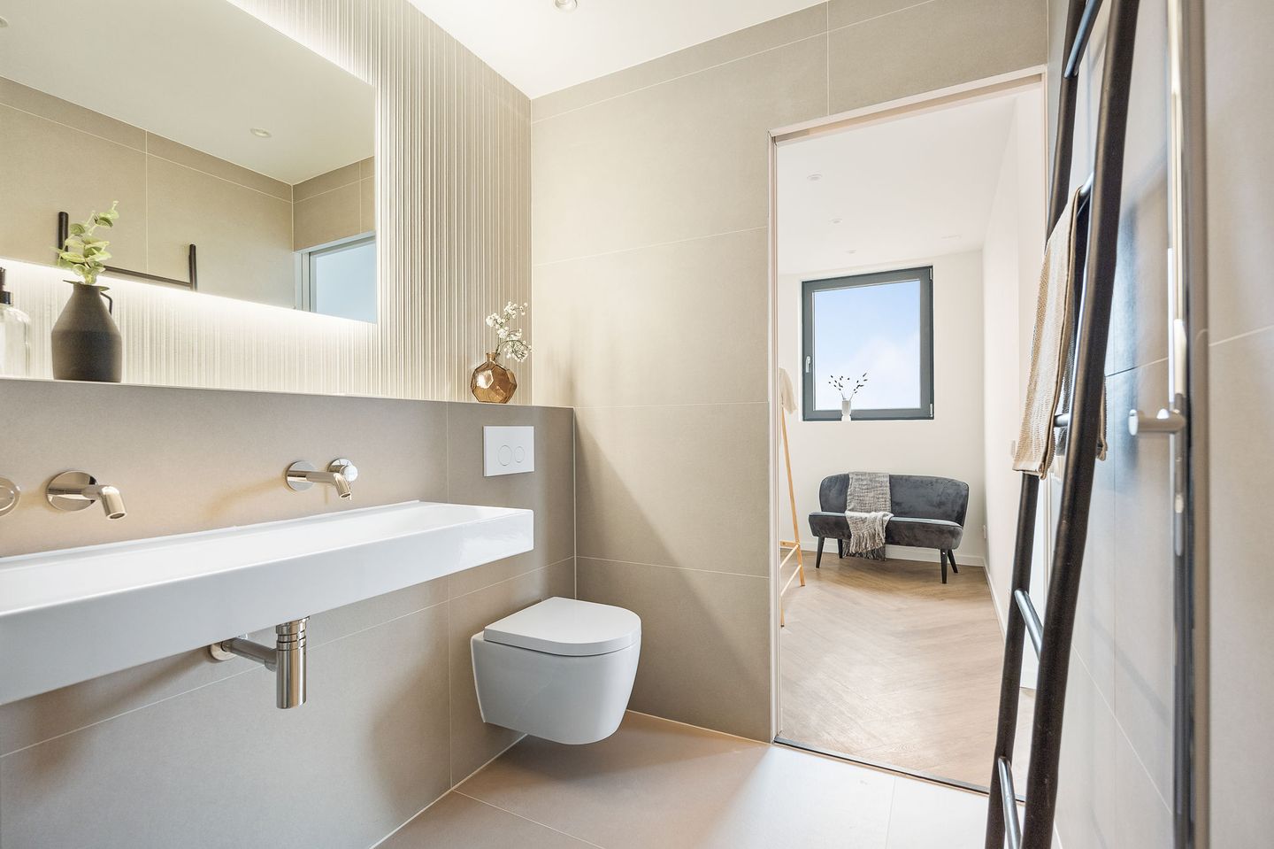 Foto 35 van Krijn Taconiskade 324