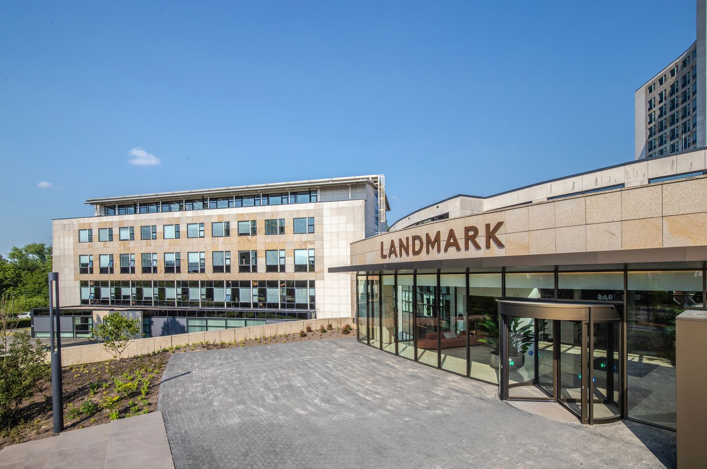 Bekijk foto 1 van Rijksweg-West 2