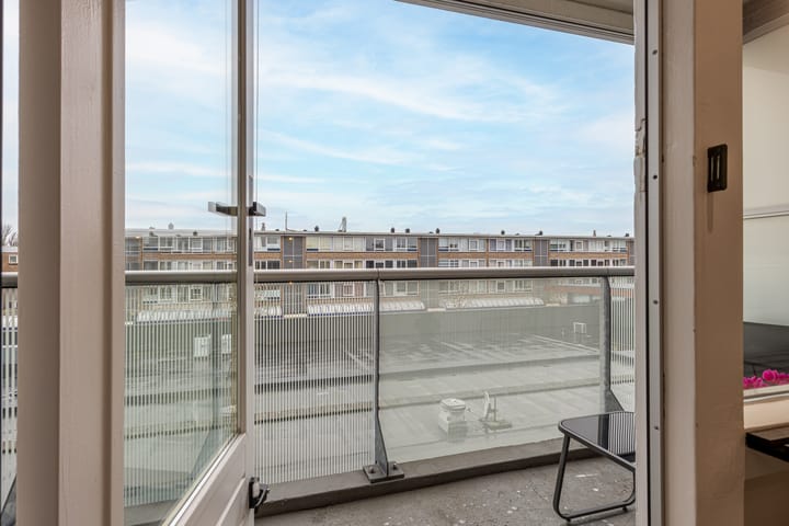 Photo 15 of Europaplein 90