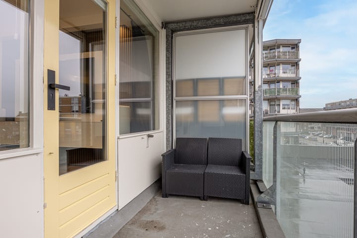 Photo 16 of Europaplein 90