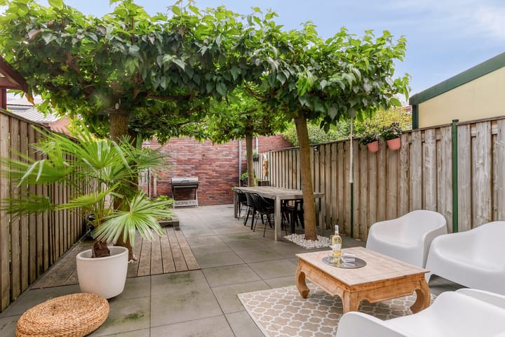 Photo 4 of Hoogstraat 23