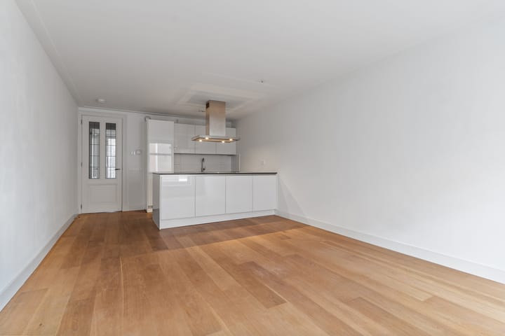 Foto 7 van Jacob van Lennepstraat 19-1