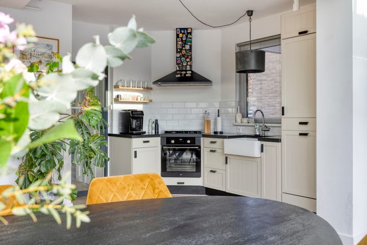 Foto 16 van Hagensstraat 4