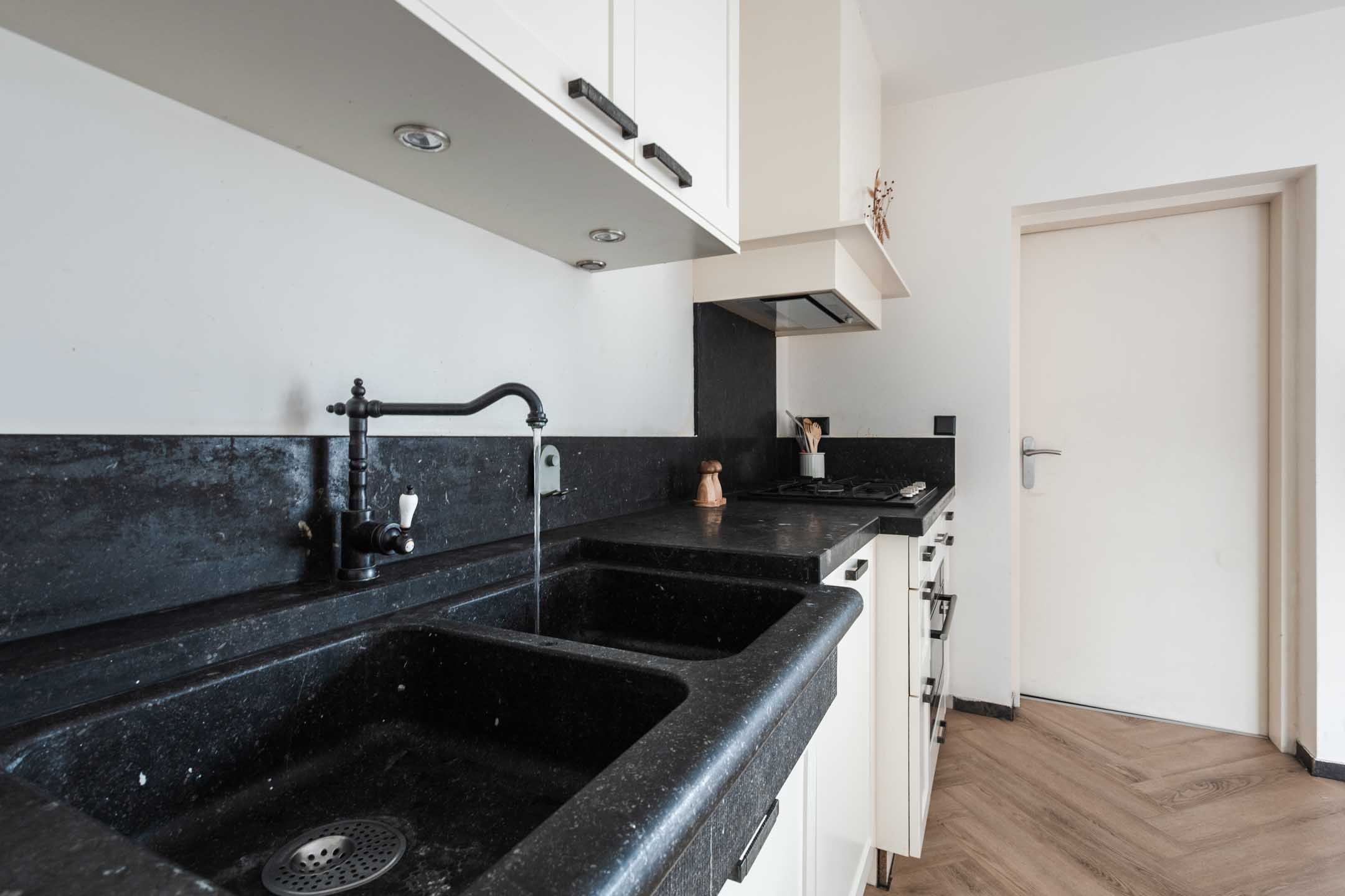 Foto 15 van Reggestraat 16