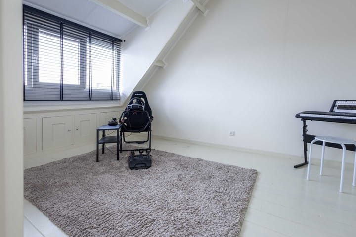 Foto 28 van Reggestraat 16