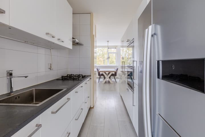 Photo 9 of Midscheeps 37