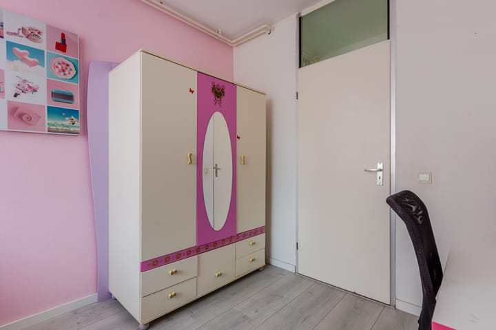 Photo 24 of Midscheeps 37