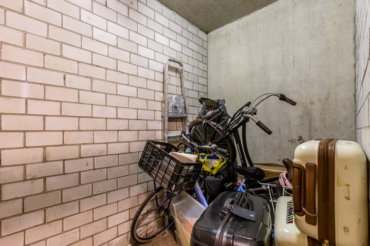 Photo 34 of Midscheeps 37