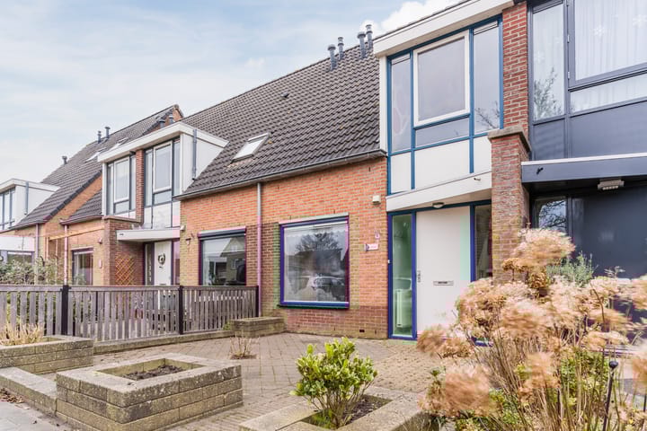 Photo 2 of Waterdrieblad 9