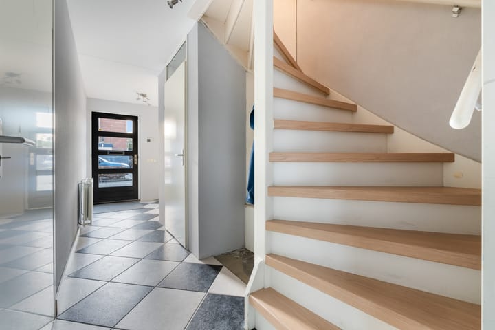 Foto 10 van Hoofdweg 164-C