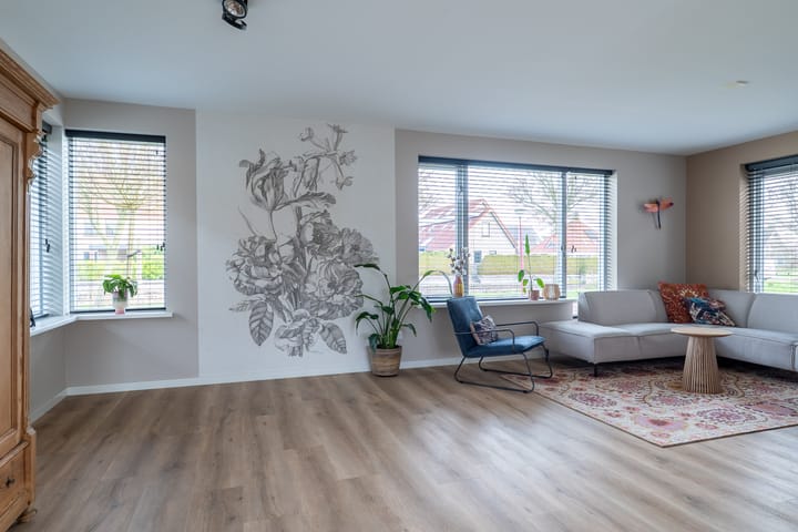 Foto 11 van I. Jousmastraat 4