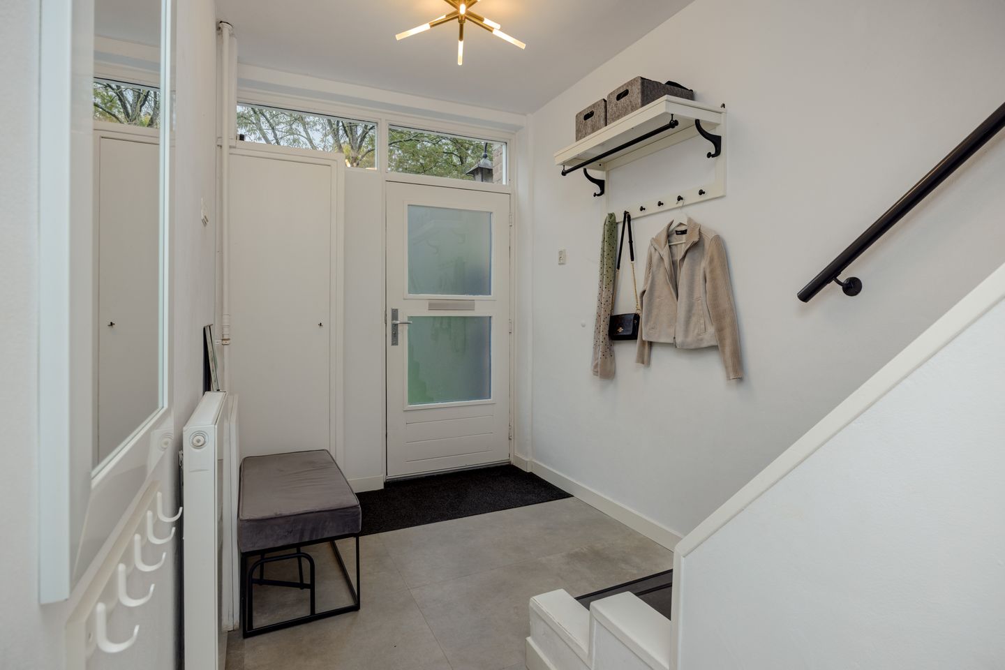 Photo 19 of Isabellastraat 7