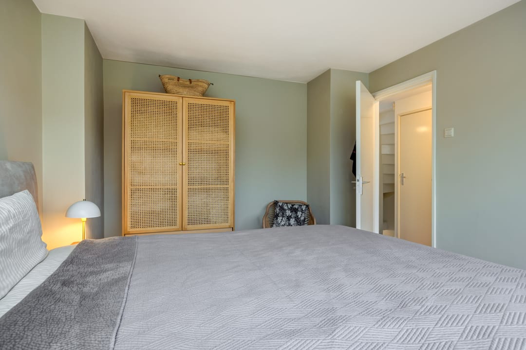 Photo 22 of Isabellastraat 7