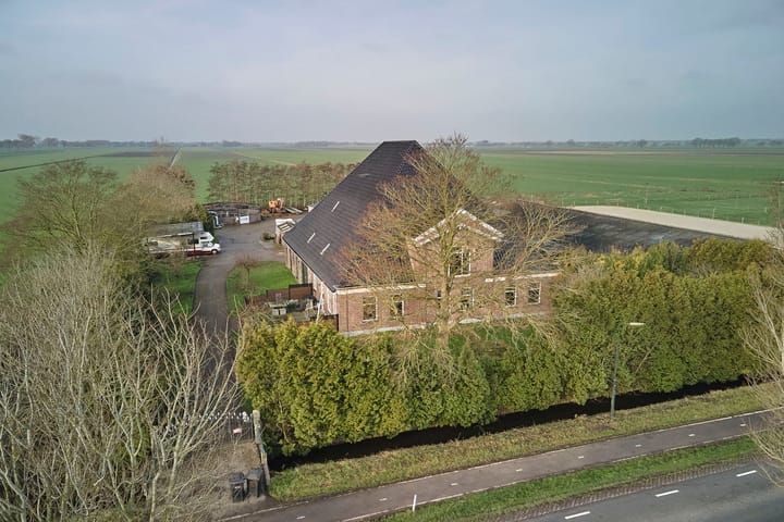 Foto 5 van Middenweg 45