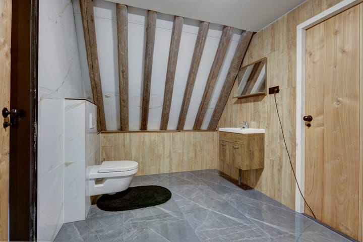 Foto 32 van Middenweg 45