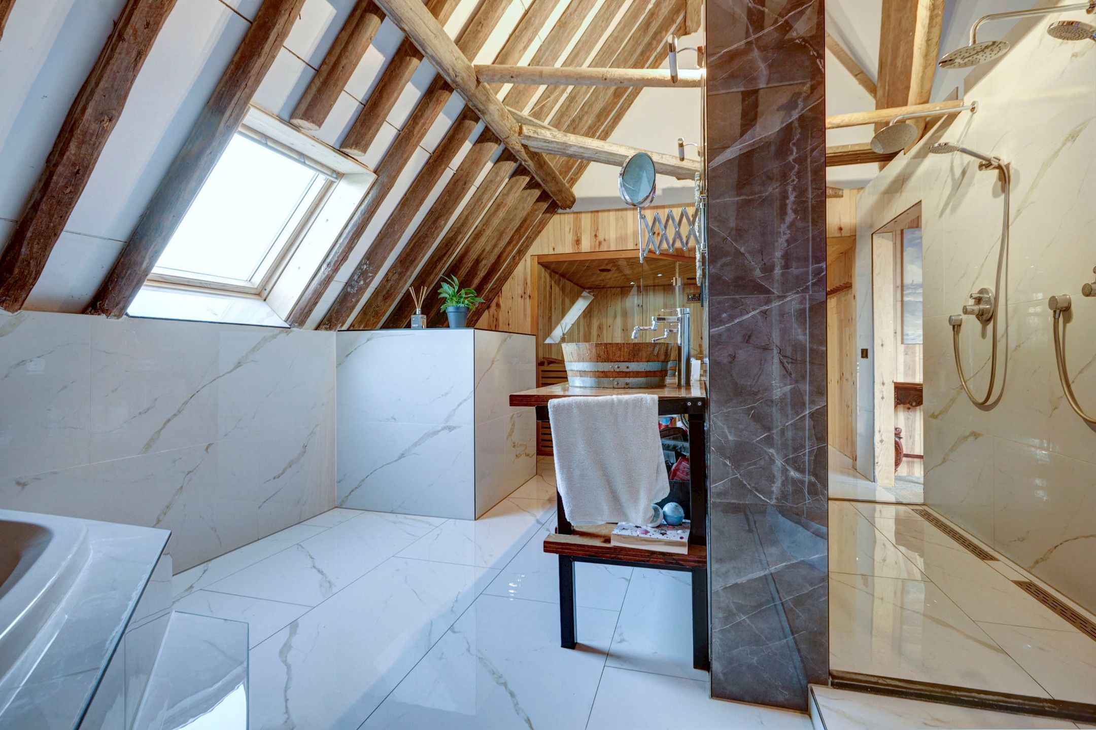 Photo 36 of Middenweg 45