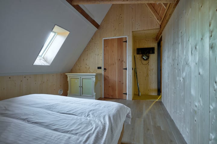 Foto 47 van Middenweg 45