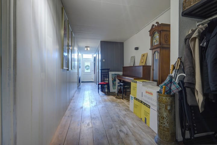 Foto 52 van Middenweg 45