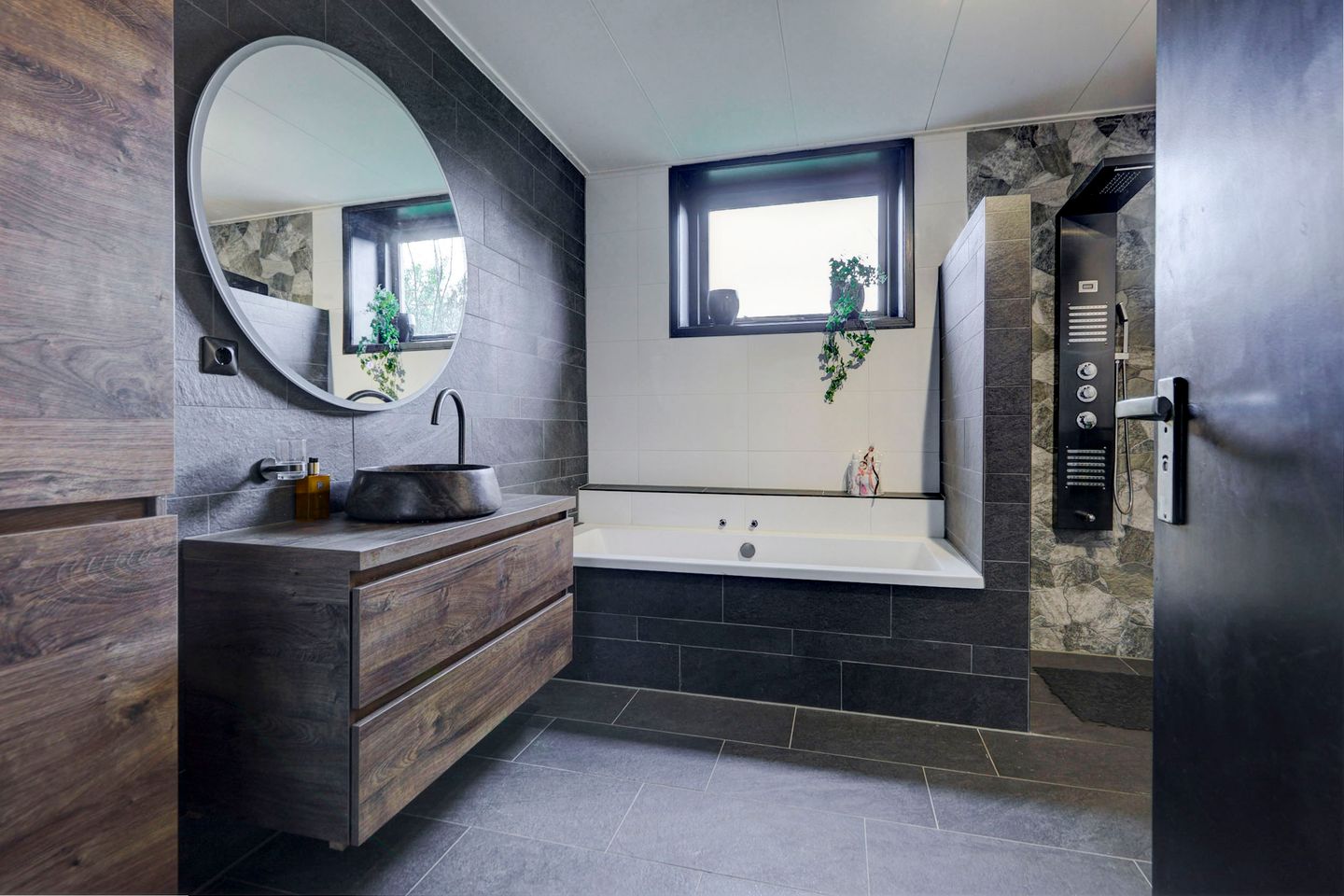 Photo 70 of Middenweg 45