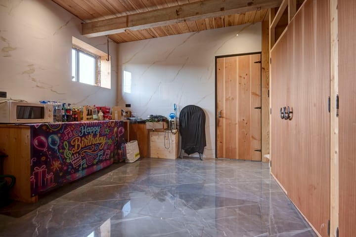 Foto 74 van Middenweg 45