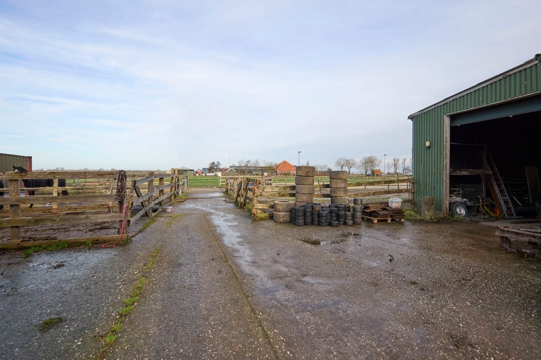 Photo 91 of Middenweg 45