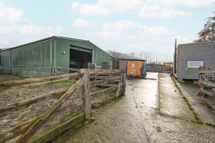 Foto 97 van Middenweg 45