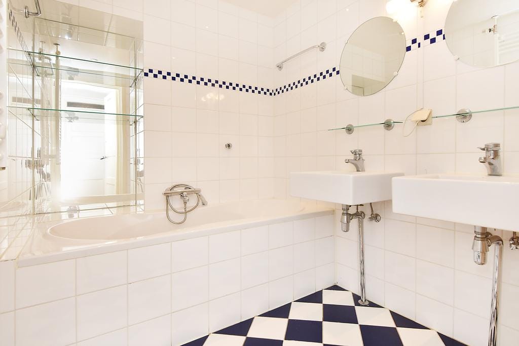 Foto 10 van Parkweg 18-A