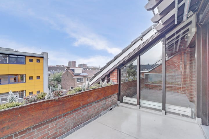 Foto 27 van Graaf Florisweg 71-13