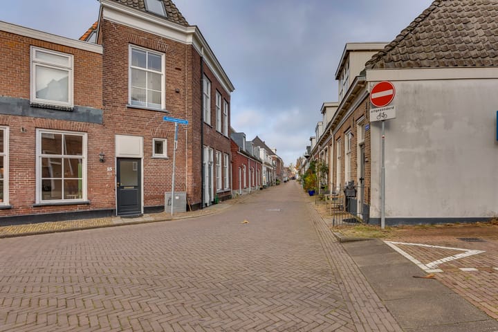 Foto 2 van Molenstraat 12