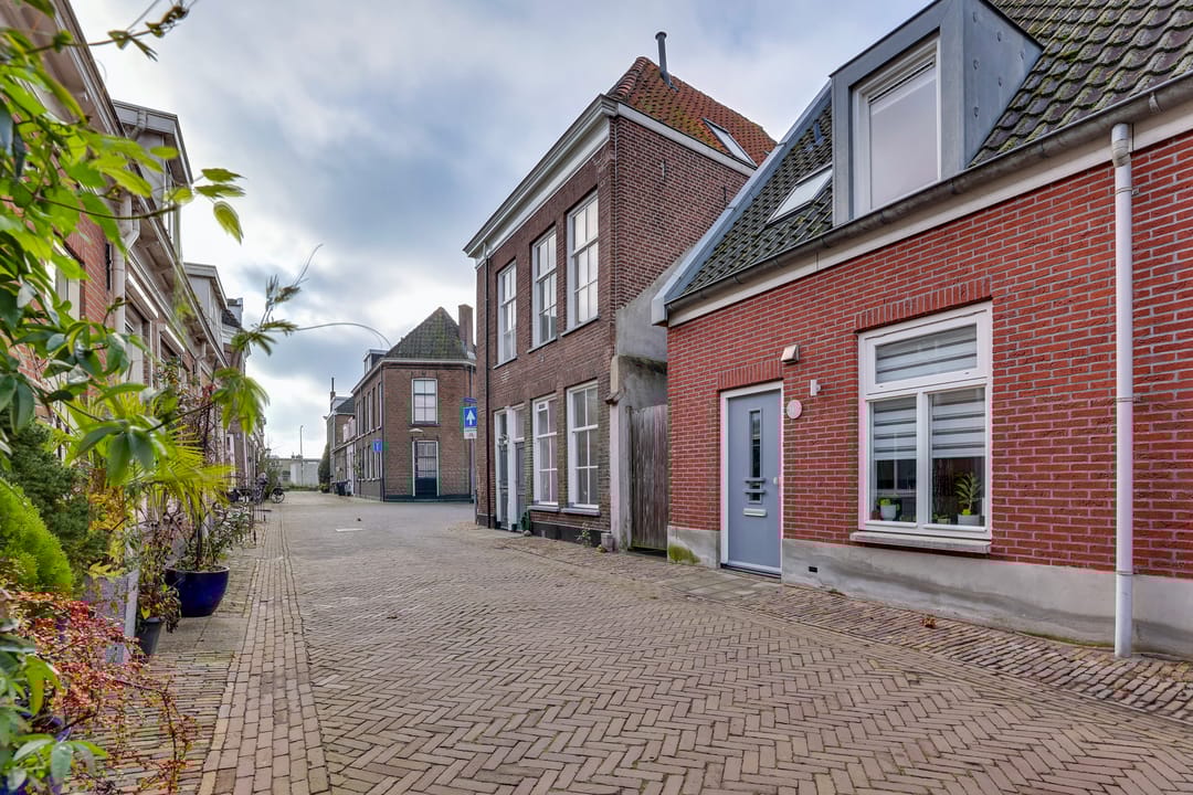 Foto 17 van Molenstraat 12