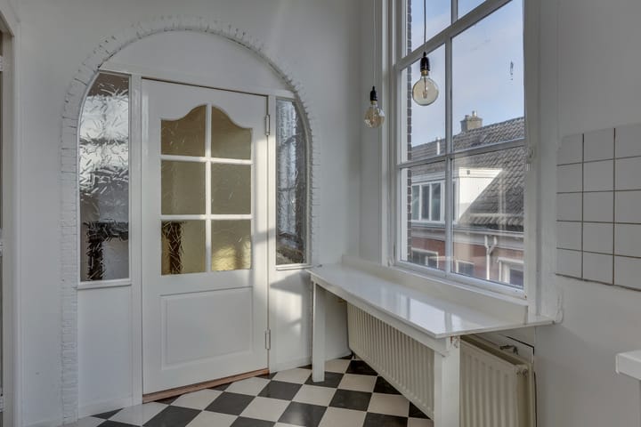 Foto 37 van Molenstraat 12