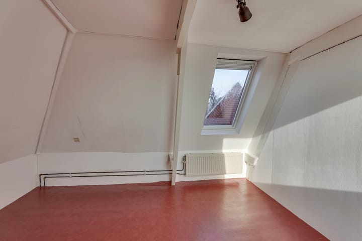 Foto 42 van Molenstraat 12