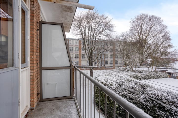 Photo 13 of Adelaarslaan 285